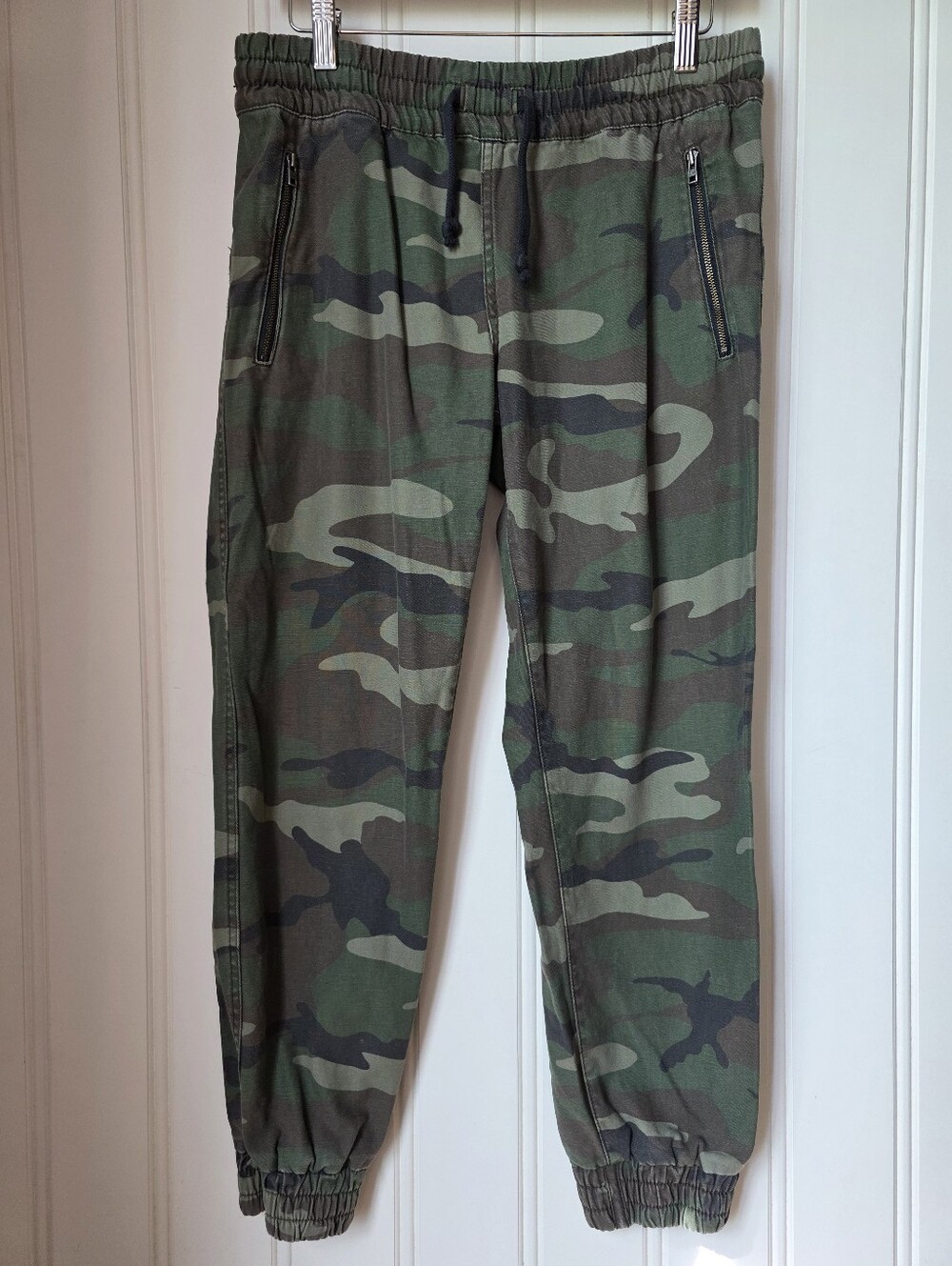 Ariztia TNA Alix Camo Green Track Pants Relaxed Fit Joggers Size Small